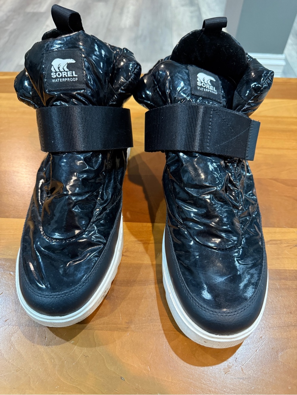 Sorel Joan of Arctic Next Lite Black Quilted boots